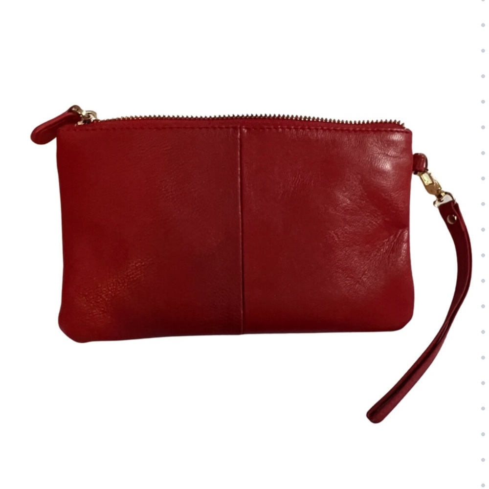HANDBAG BUTLER Mighty Purse Red Leather Wristlet iPhone Charge On The Go